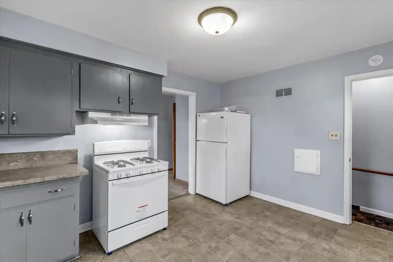 Photo 4 of Single family home for sale at 5268 N 60th Street, Milwaukee, WI 53218 | MLS# 1982184 | Listing updated on 2026-10-06