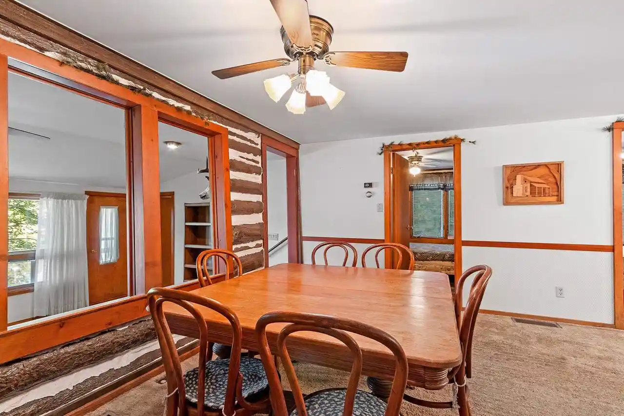 Photo 4 of Single family home for sale at 15618 Upper Is Lake Ln, Mountain, WI 54149 | MLS# 50333290 | Listing updated on 2026-09-28