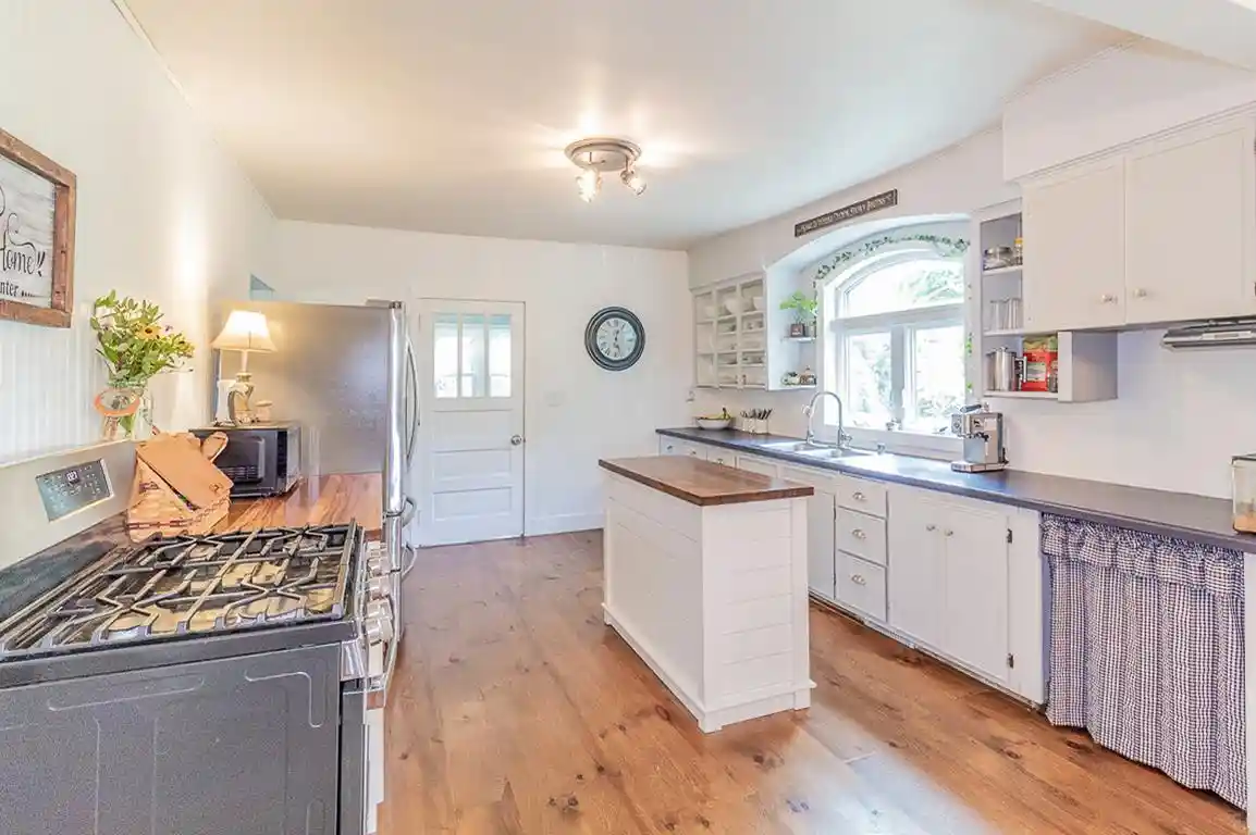 Photo 4 of Single family home for sale at E6998 Symco Rd, Bear Creek, WI 54922 | MLS# 50333293 | Listing updated on 2026-10-06