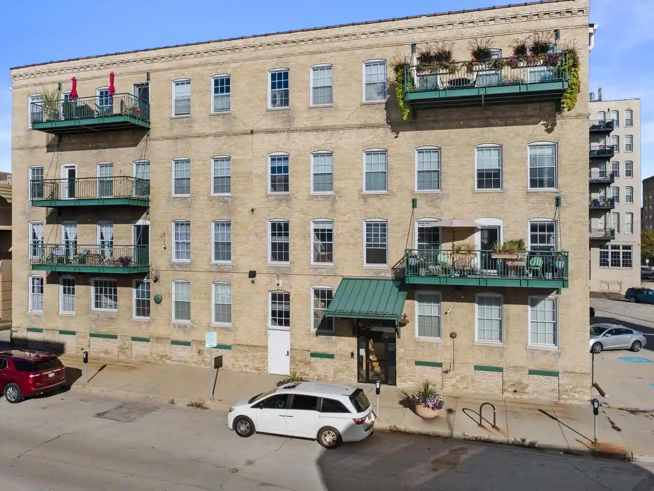 Photo 1 of Condo for sale at 418 N 3rd Street #260, Milwaukee, WI 53203 | MLS# 1982190 | Listing updated on 2026-09-28