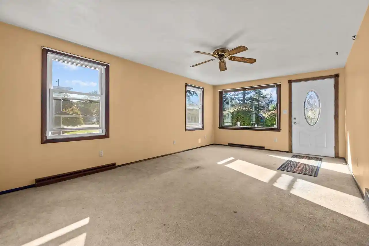 Photo 4 of Single family home for sale at 408 W 15th Street, Kaukauna, WI 54130 | MLS# 50333294 | Listing updated on 2026-09-25