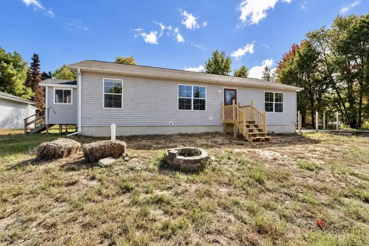 Photo 1 of Single family home for sale at N17080 Us Hwy 141, Pembine, WI 54156 | MLS# 50333305 | Listing updated on 2026-09-25