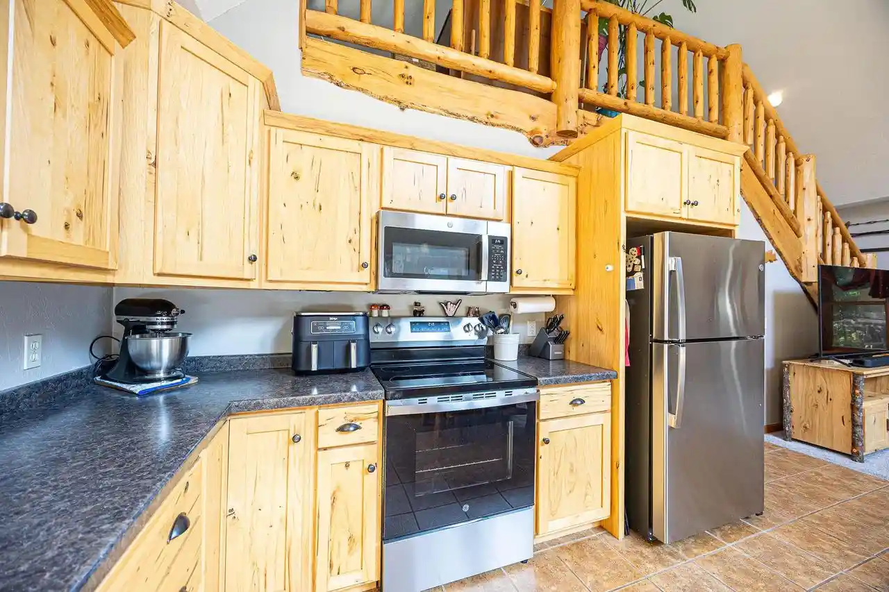 Photo 3 of Single family home for sale at 12445 Bedrock Ln, Suring, WI 54174 | MLS# 50333303 | Listing updated on 2026-10-01