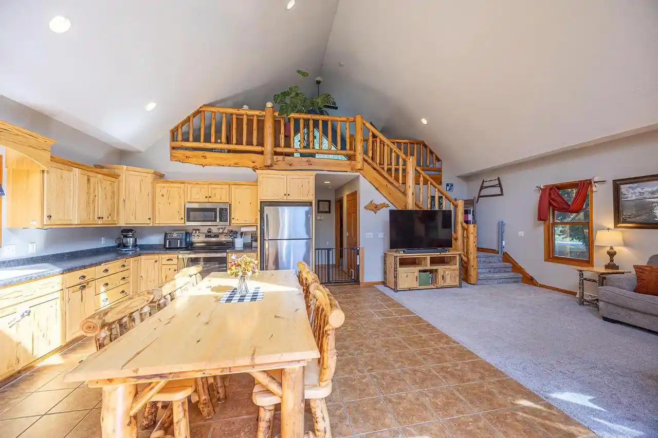 Photo 3 of Single family home for sale at 12445 Bedrock Ln, Suring, WI 54174 | MLS# 50333303 | Listing updated on 2026-10-01