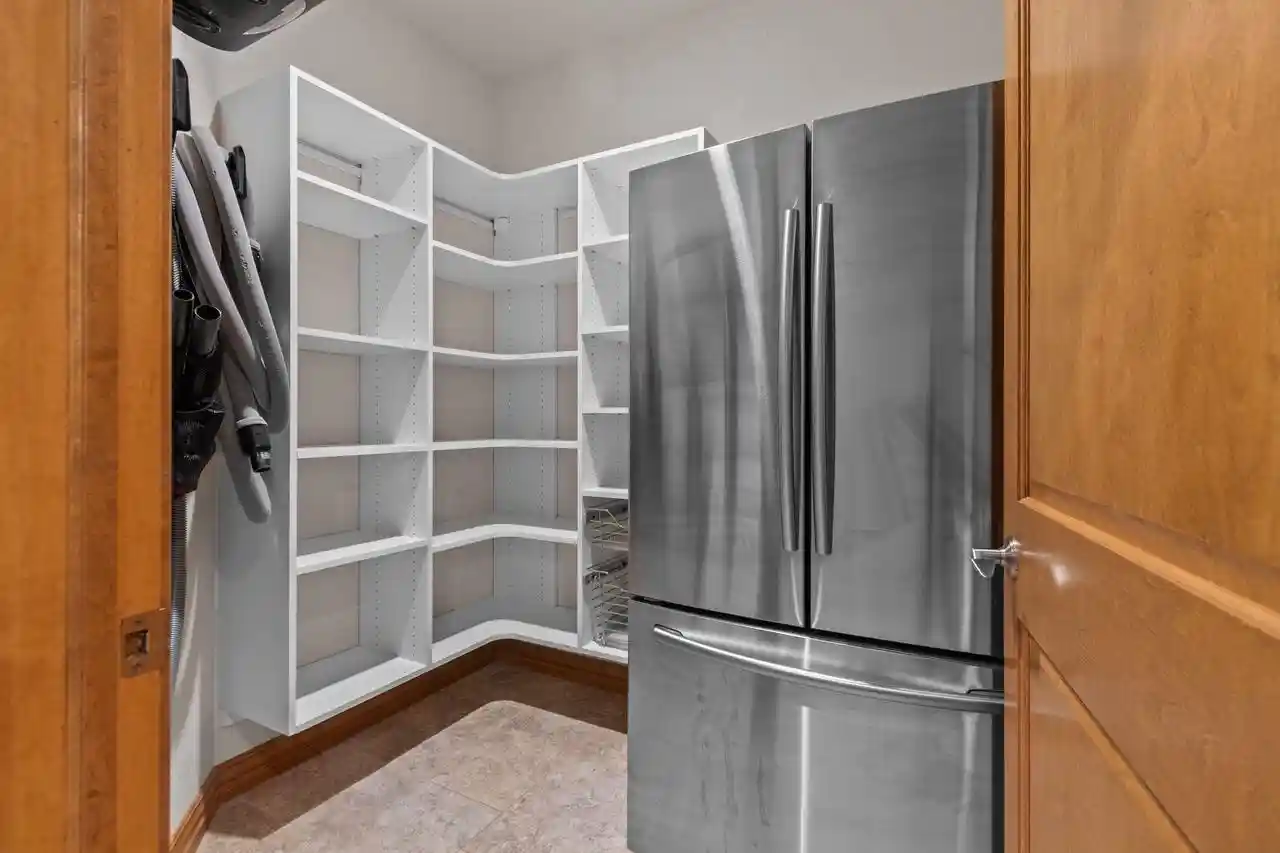 Photo 4 of Single family home for sale at 448 Harvest Rd, Green Bay, WI 54302 | MLS# 50333318 | Listing updated on 2026-10-07