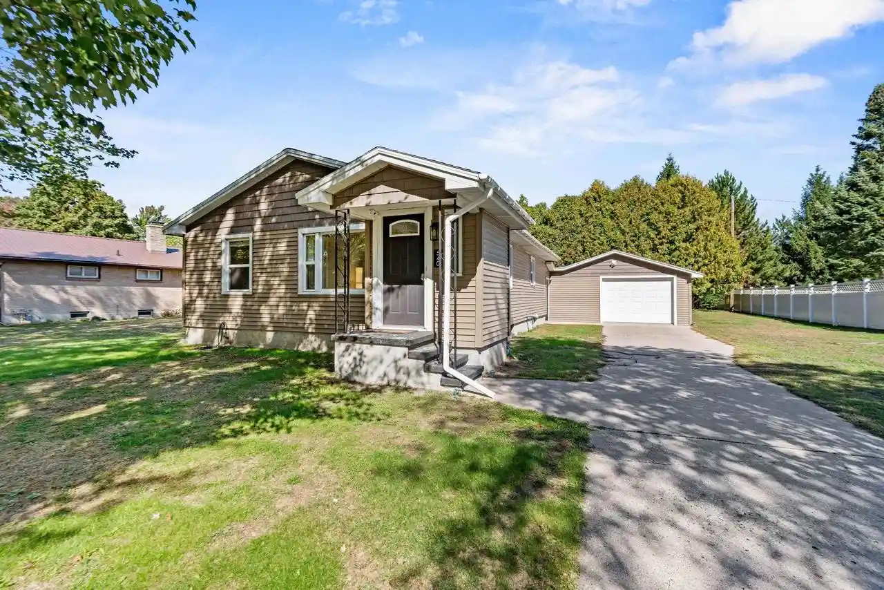 Photo 1 of Single family home for sale at 540 Mcgraw St, Peshtigo, WI 54157 | MLS# 50333298 | Listing updated on 2026-09-25