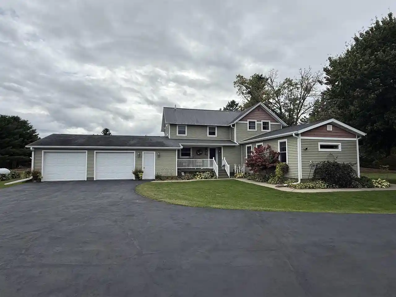 Photo 1 of Single family home for sale at N4086 Collier Ave, Neillsville, WI 54456 | MLS# 22604789 | Listing updated on 2026-09-25