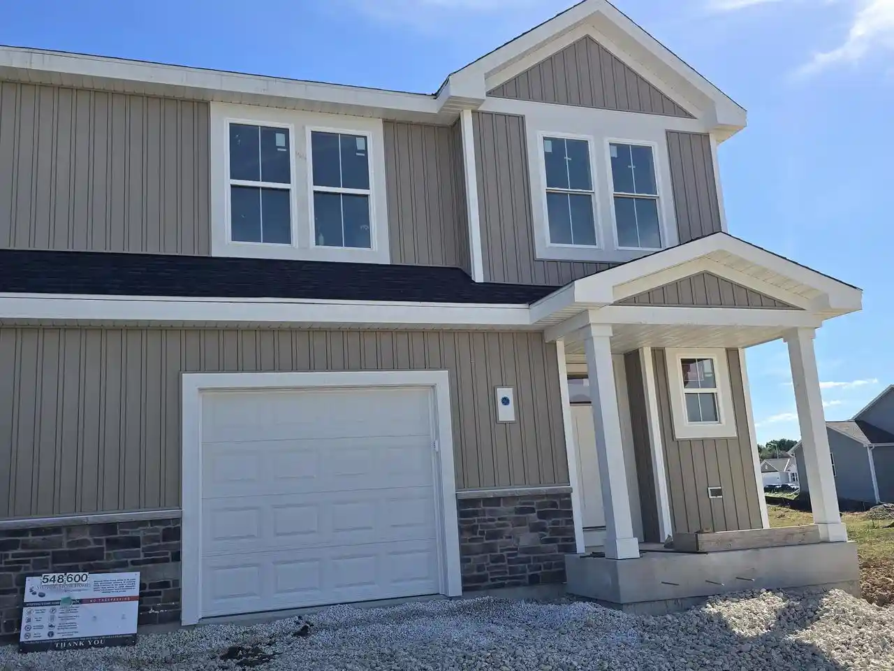 Photo 1 of Single family home for sale at 600 Harvest Ln, Hartford, WI 53027 | MLS# 1982210 | Listing updated on 2026-10-07
