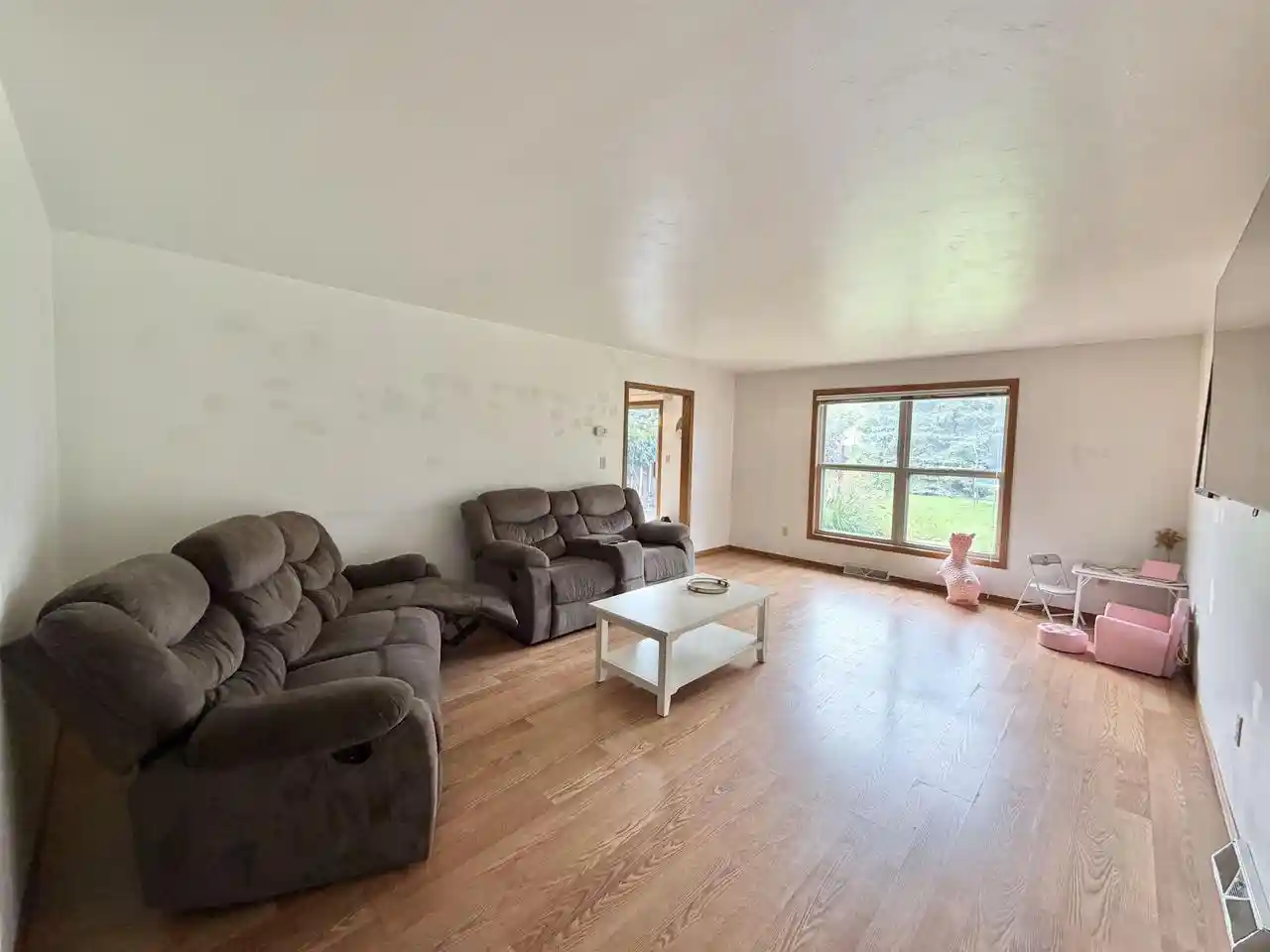 Photo 4 of Multi family home for sale at 1607 Alfred Dr, Luxemburg, WI 54217 | MLS# 50333331 | Listing updated on 2026-09-26