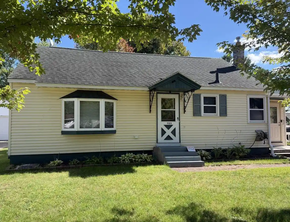 Photo 1 of Single family home for sale at 1125 Alice St, Rothschild, WI 54474 | MLS# 22604790 | Listing updated on 2026-10-01