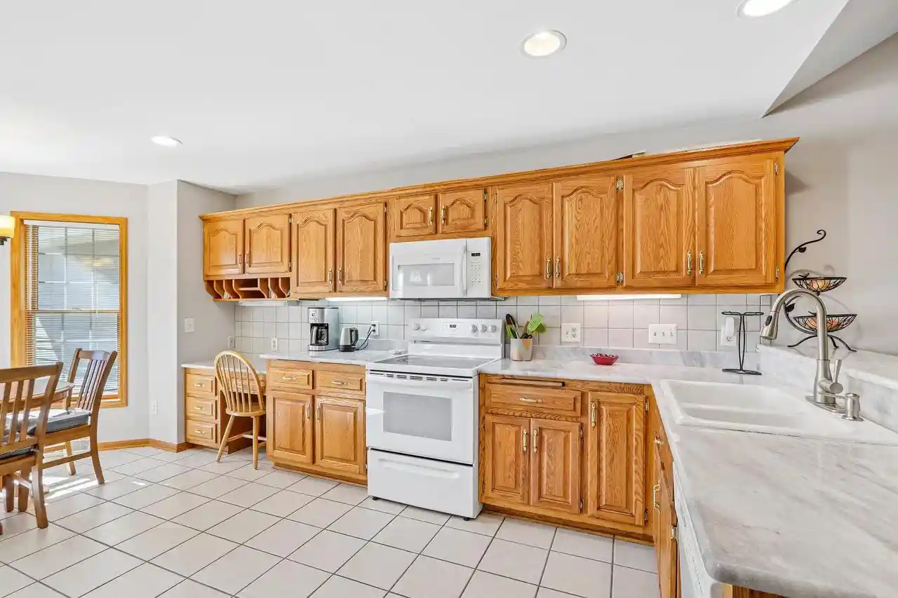 Photo 3 of Condo for sale at 2500 E Circle Dr, Mount Pleasant, WI 53405 | MLS# 1982221 | Listing updated on 2026-09-28