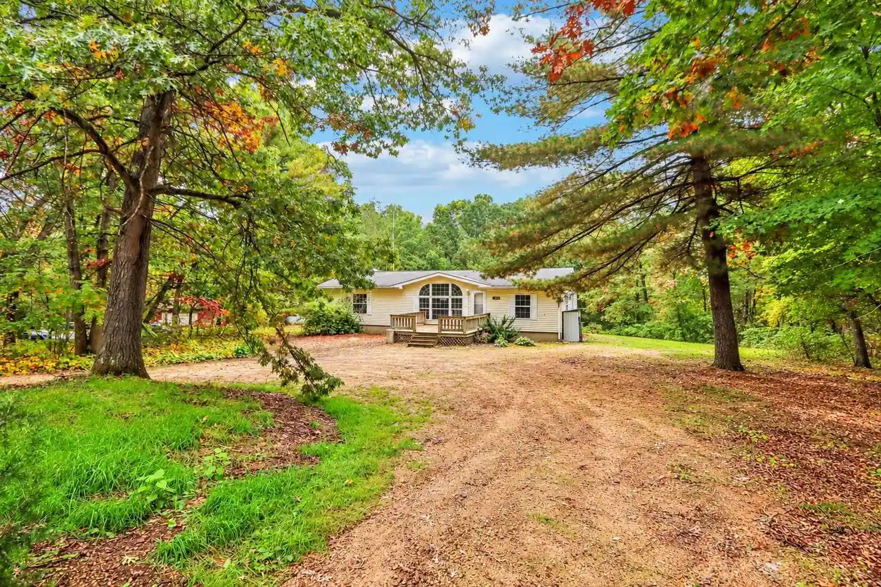 Single family home for sale at W1292 Arbor Lake, Lyndon Station, WI 53944 | MLS# 2033497