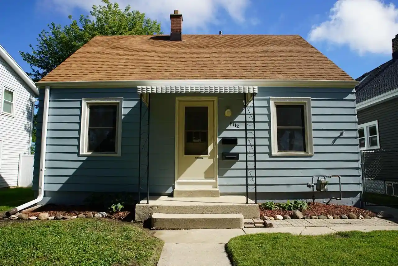 Photo 4 of Sale Pending at 4112 S 2nd Street, Milwaukee, WI 53207 | MLS# 1982245 | Listing updated on 2026-09-28