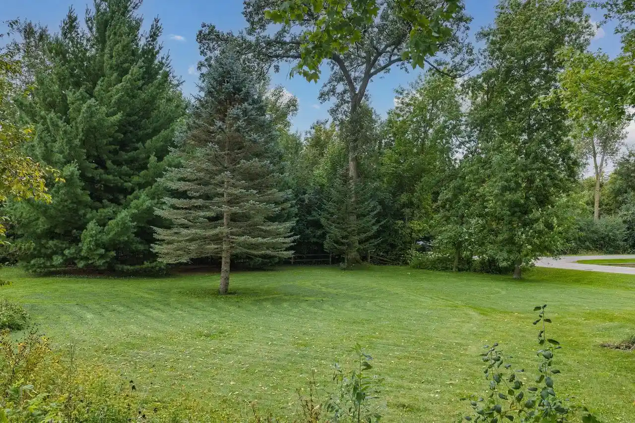 Photo 1 of Single family home for sale at N3299 Hickory Dr, Waupun, WI 53963 | MLS# 2033509 | Listing updated on 2026-09-26
