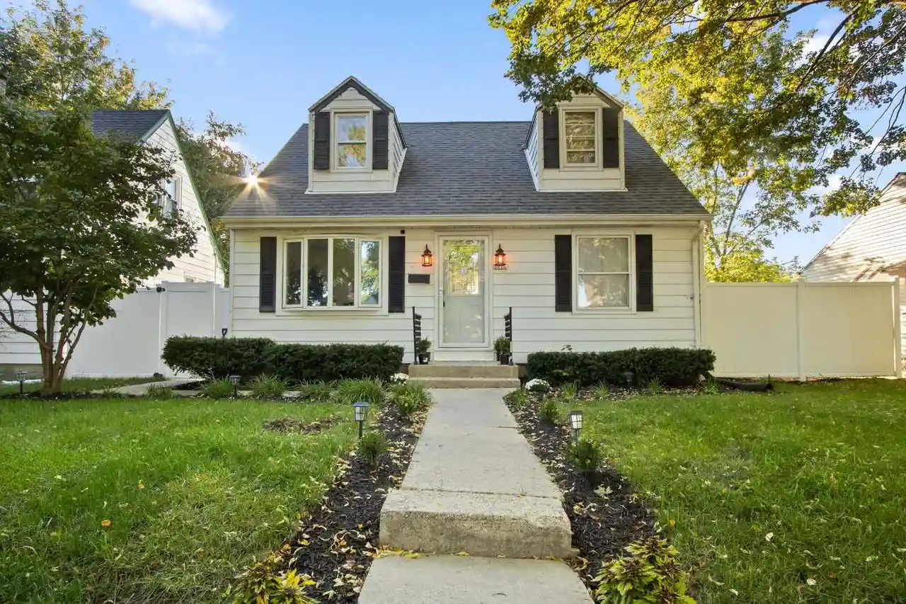 Photo 1 of Single family home for sale at 3913 N 70th Street, Milwaukee, WI 53216 | MLS# 1982270 | Listing updated on 2026-10-04