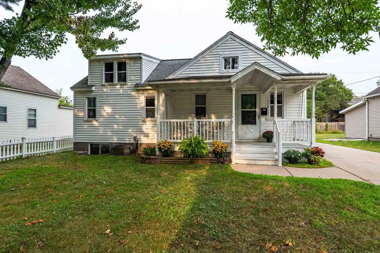Photo 1 of Single family home for sale at 1119 S 13th Avenue, Wausau, WI 54401 | MLS# 22604792 | Listing updated on 2026-10-07
