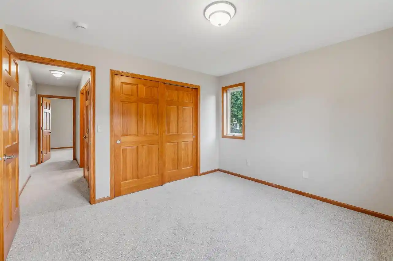Photo 3 of Single family home for sale at 406 Keno Cir, Horicon, WI 53032 | MLS# 1982280 | Listing updated on 2026-10-02