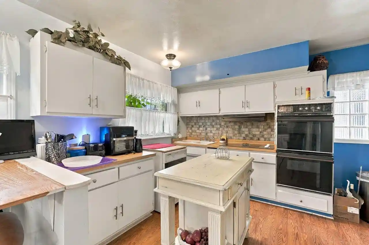 Photo 4 of Single family home for sale at 5734 N 74th Street, Milwaukee, WI 53218 | MLS# 1982287 | Listing updated on 2026-10-02