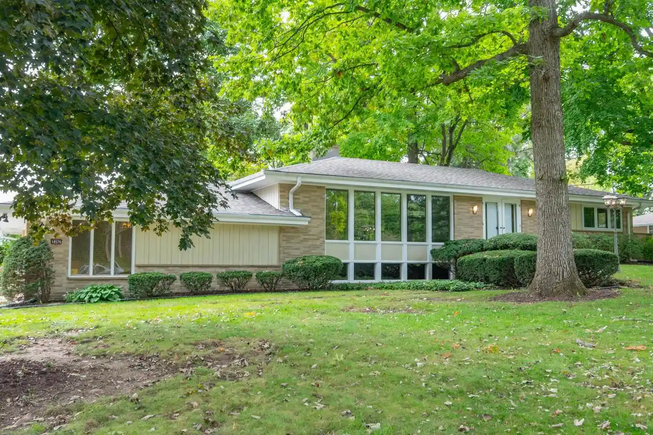 Photo 1 of Single family home for sale at 18175 Redvere Dr, Brookfield, WI 53045 | MLS# 1982301 | Listing updated on 2026-10-09