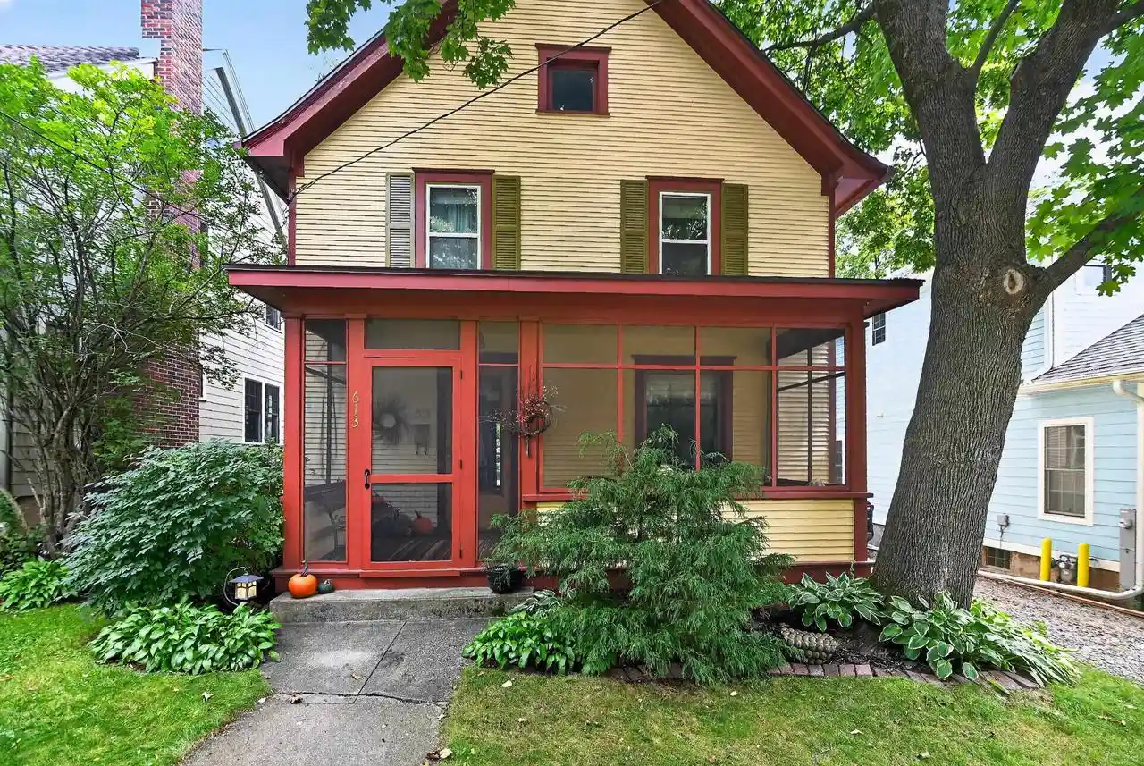 Photo 1 of Single family home for sale at 613 Sheldon St, Madison, WI 53711 | MLS# 2033519 | Listing updated on 2026-10-09