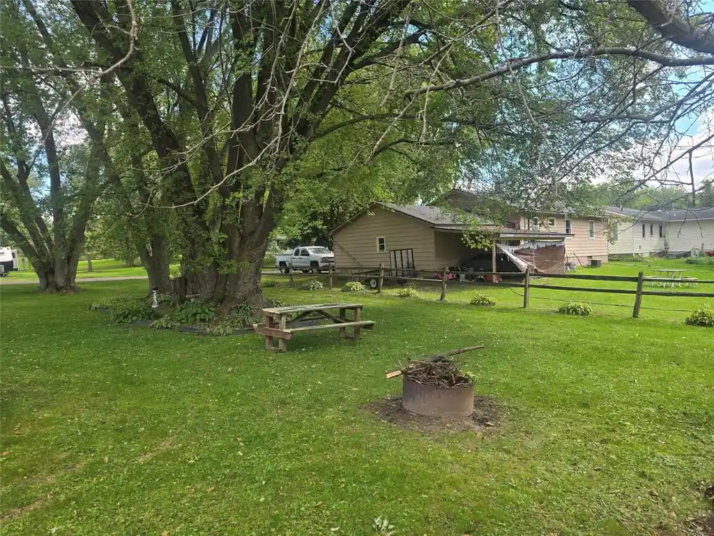 Photo 3 of Single family home for sale at 307 E Begley St, Greenwood, WI 54437 | MLS# 1605383 | Listing updated on 2026-10-06
