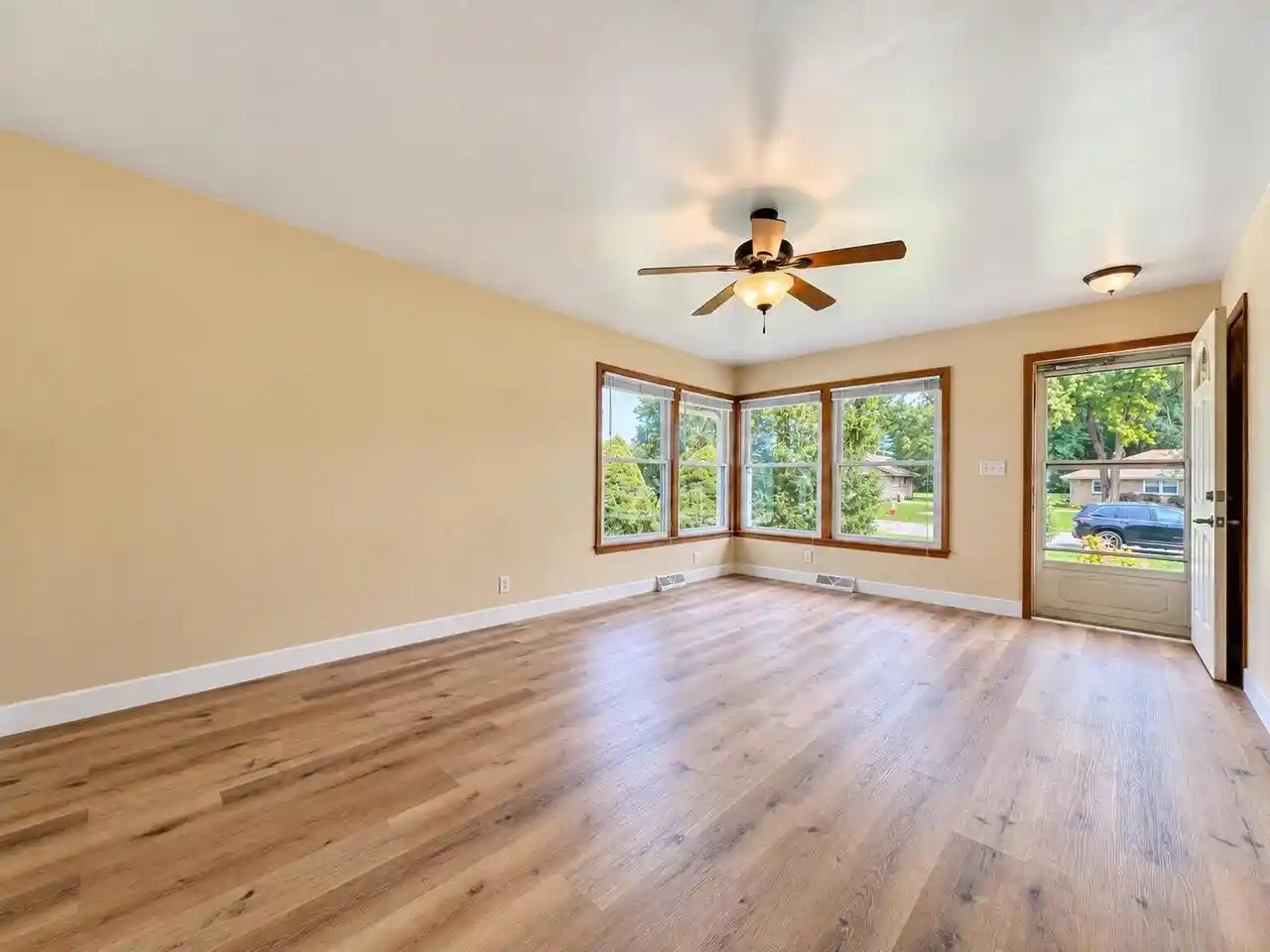 Photo 2 of Single family home for sale at 8401 S 36th Street, Franklin, WI 53132 | MLS# 1982309 | Listing updated on 2026-09-29