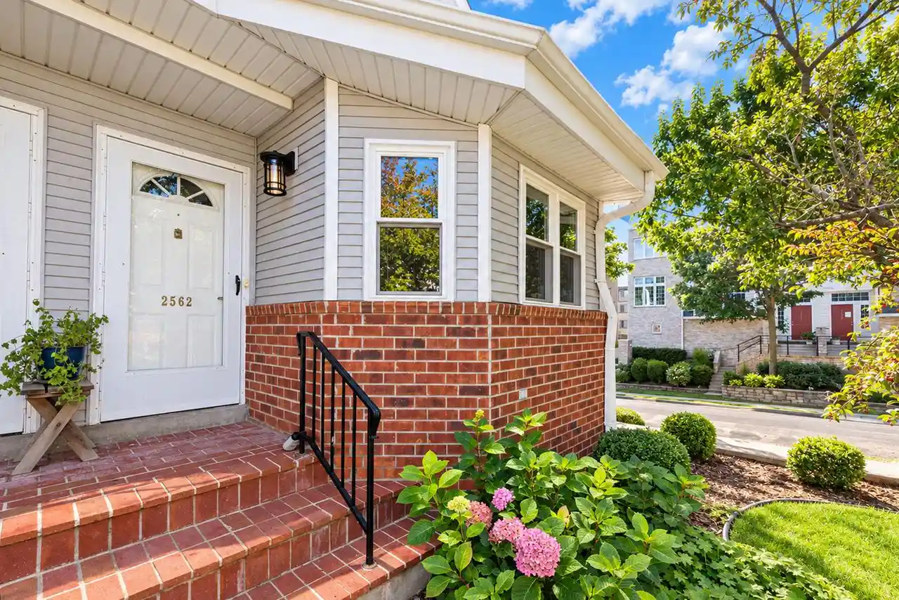 Condo for sale at 2562 N Farwell Ave, Milwaukee, WI 53211 | MLS# 1982310