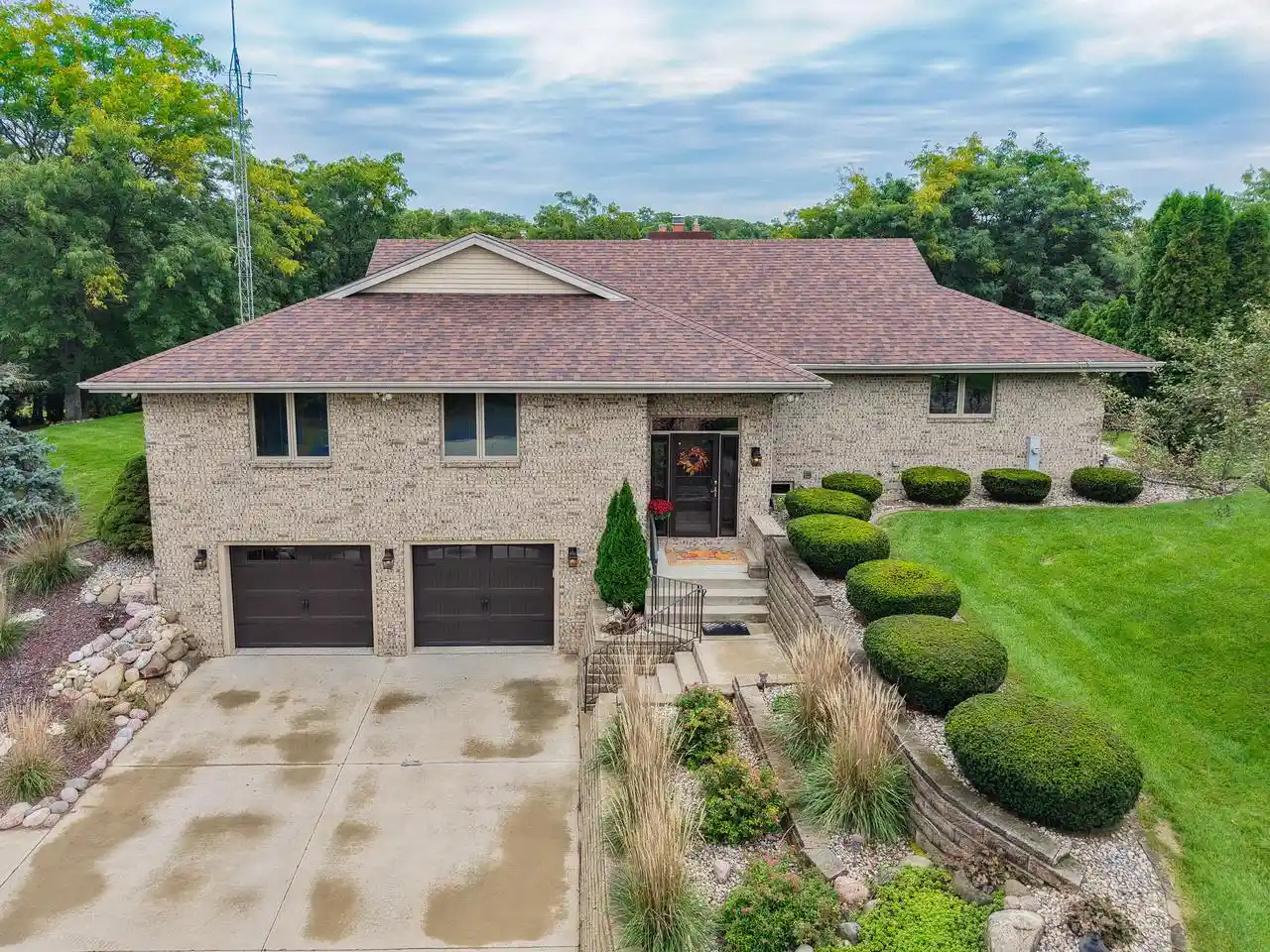 Photo 1 of Single family home for sale at 4707 376th Avenue, Burlington, WI 53105 | MLS# 1982311 | Listing updated on 2026-09-29