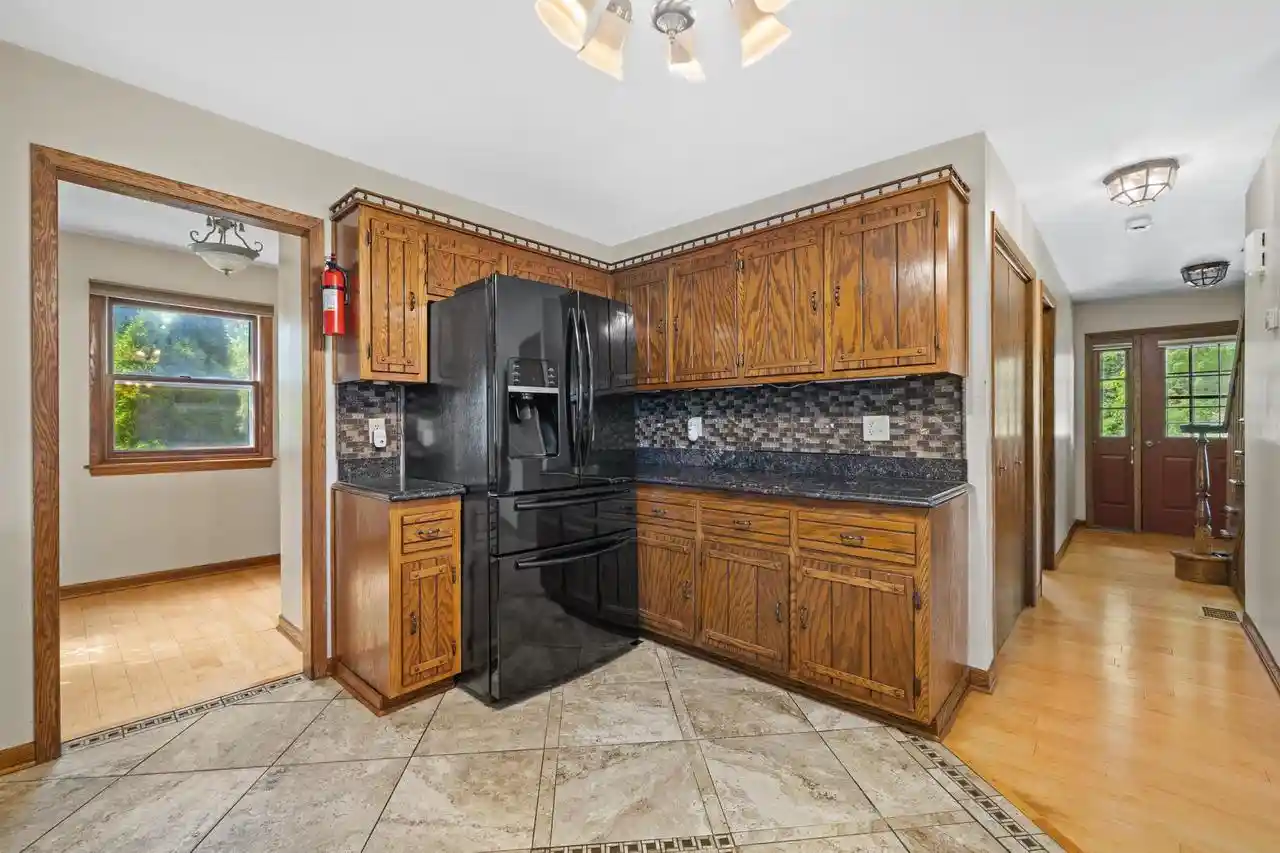 Photo 3 of Single family home for sale at 7849 Green Bay Rd, Kenosha, WI 53142 | MLS# 1982317 | Listing updated on 2026-10-07
