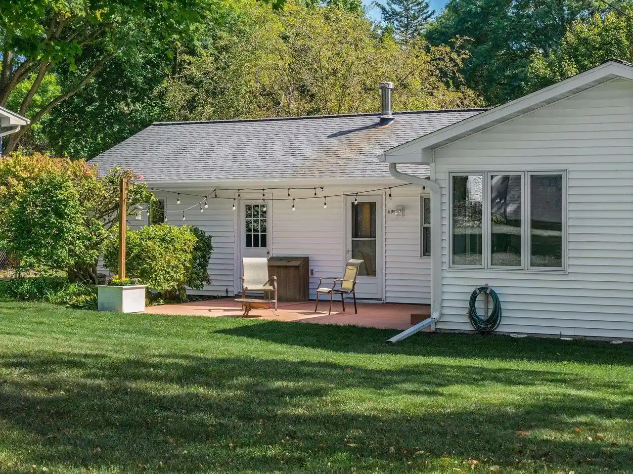 Photo 3 of Single family home for sale at 1510 Cameron Dr, Madison, WI 53711 | MLS# 2033530 | Listing updated on 2026-09-30