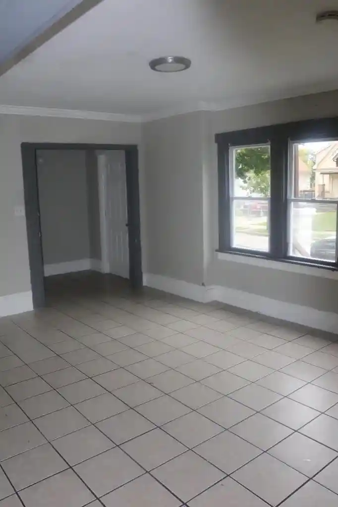 Photo 4 of Multi family home for sale at 3723 N 3rd Street #3723A, Milwaukee, WI 53212 | MLS# 1982330 | Listing updated on 2026-10-07