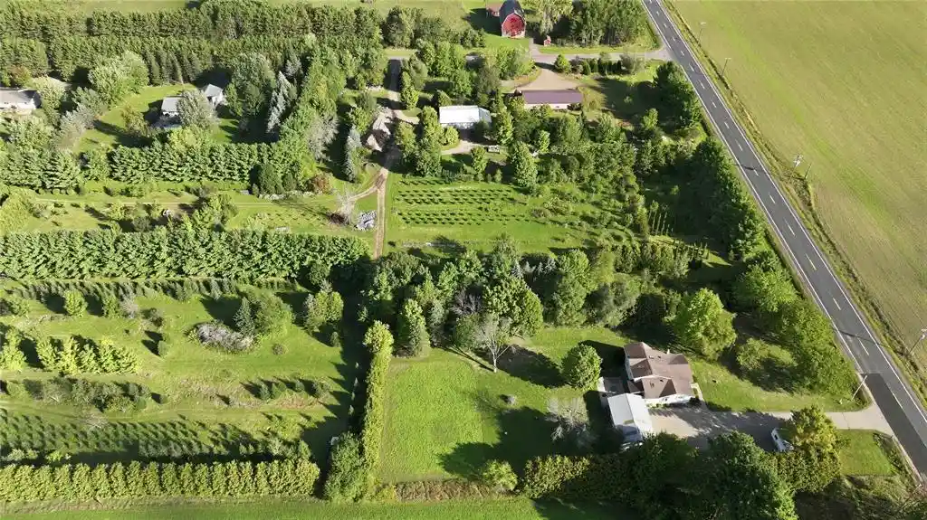 Photo 3 of Single family home for sale at 13941 98th Avenue, Eagle Point, WI 54729 | MLS# 1605502 | Listing updated on 2026-09-26