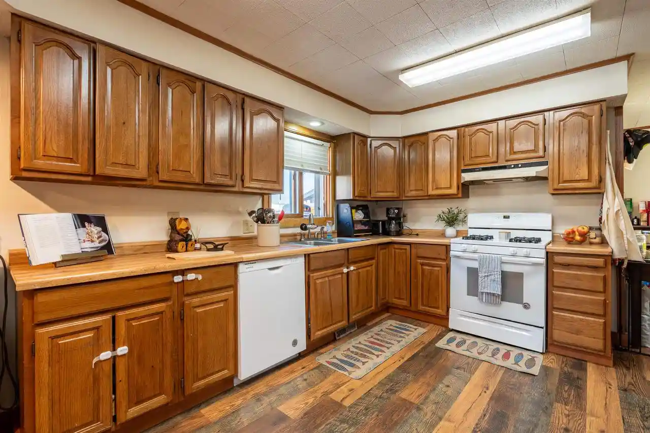 Photo 2 of Single family home for sale at 601 Division St, Merrill, WI 54452 | MLS# 22604796 | Listing updated on 2026-10-06