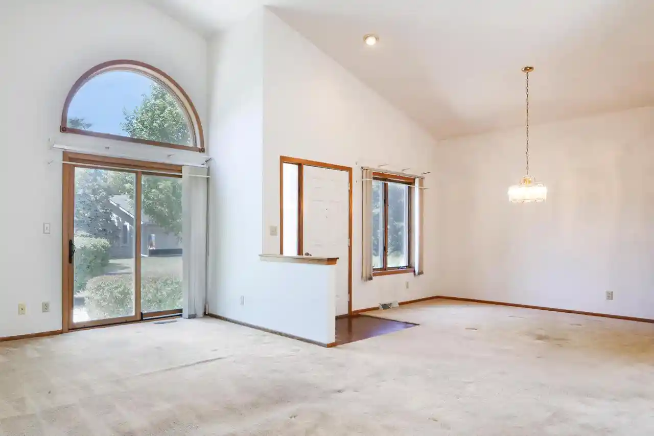 Photo 4 of Condo for sale at 101 E Sutton Pl #A, Waukesha, WI 53188 | MLS# 1982341 | Listing updated on 2026-09-27
