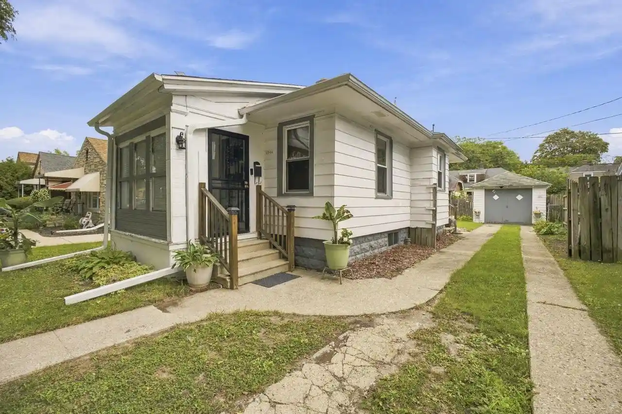 Photo 1 of Single family home for sale at 4044 N 40th Street, Milwaukee, WI 53216 | MLS# 1982344 | Listing updated on 2026-09-29