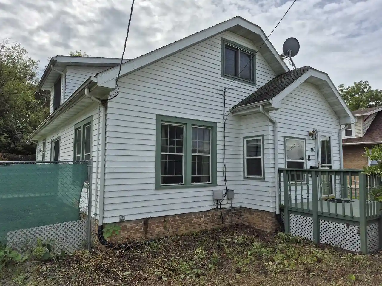 Photo 1 of Multi family home for sale at 209 Elliott St, Janesville, WI 53546 | MLS# 2033542 | Listing updated on 2026-10-04