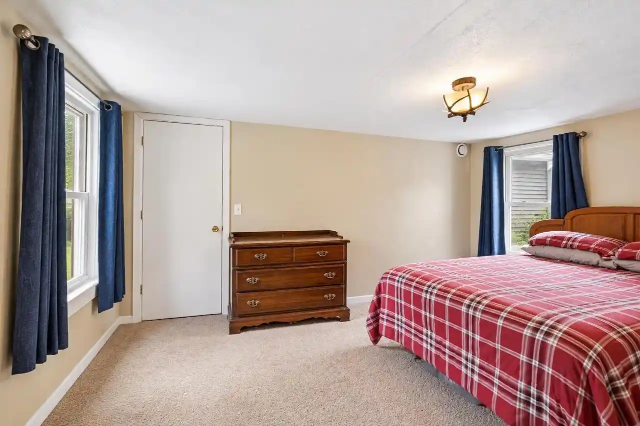 Photo 3 of Single family home for sale at 627 E Conant St, Portage, WI 53901 | MLS# 2033548 | Listing updated on 2026-10-03