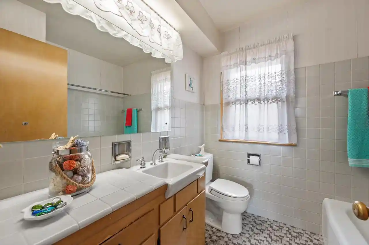 Photo 4 of Single family home for sale at 10541 W Woodward Ave, Wauwatosa, WI 53222 | MLS# 1982351 | Listing updated on 2026-09-29