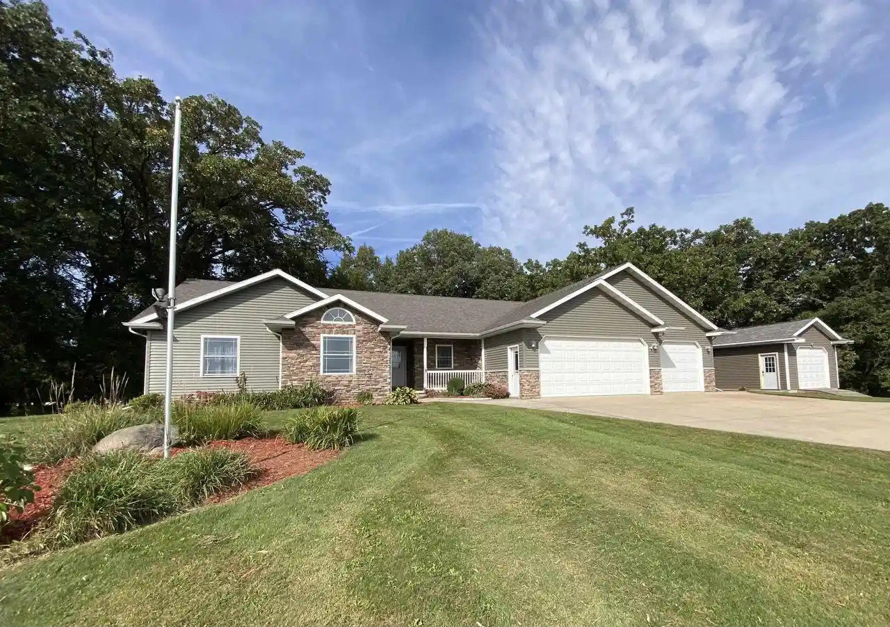 Single family home for sale at W10886 Westfox Rd, Fox Lake, WI 53933 | MLS# 2033554