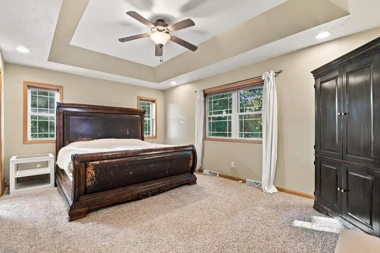 Photo 3 of Single family home for sale at W10886 Westfox Rd, Fox Lake, WI 53933 | MLS# 2033554 | Listing updated on 2026-10-06