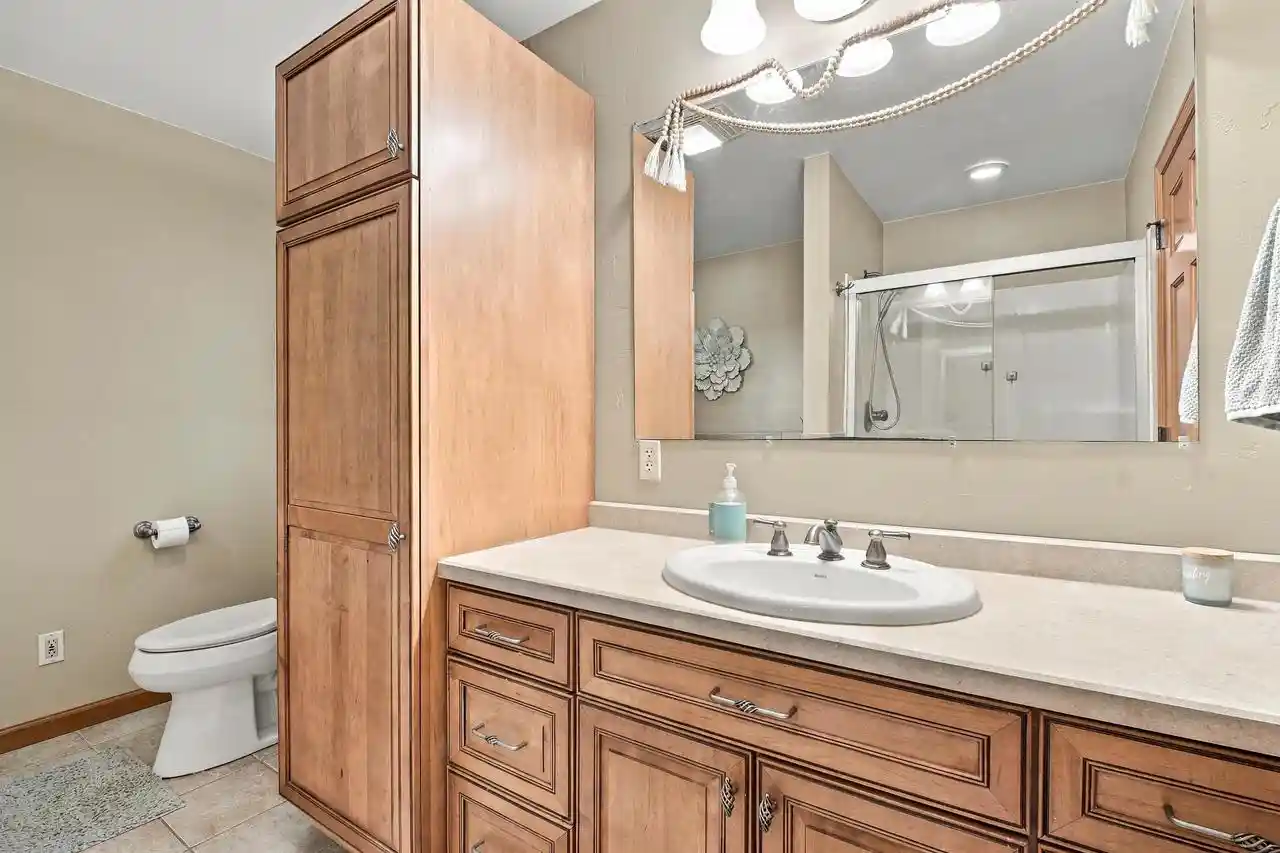 Photo 4 of Single family home for sale at W10886 Westfox Rd, Fox Lake, WI 53933 | MLS# 2033554 | Listing updated on 2026-10-06