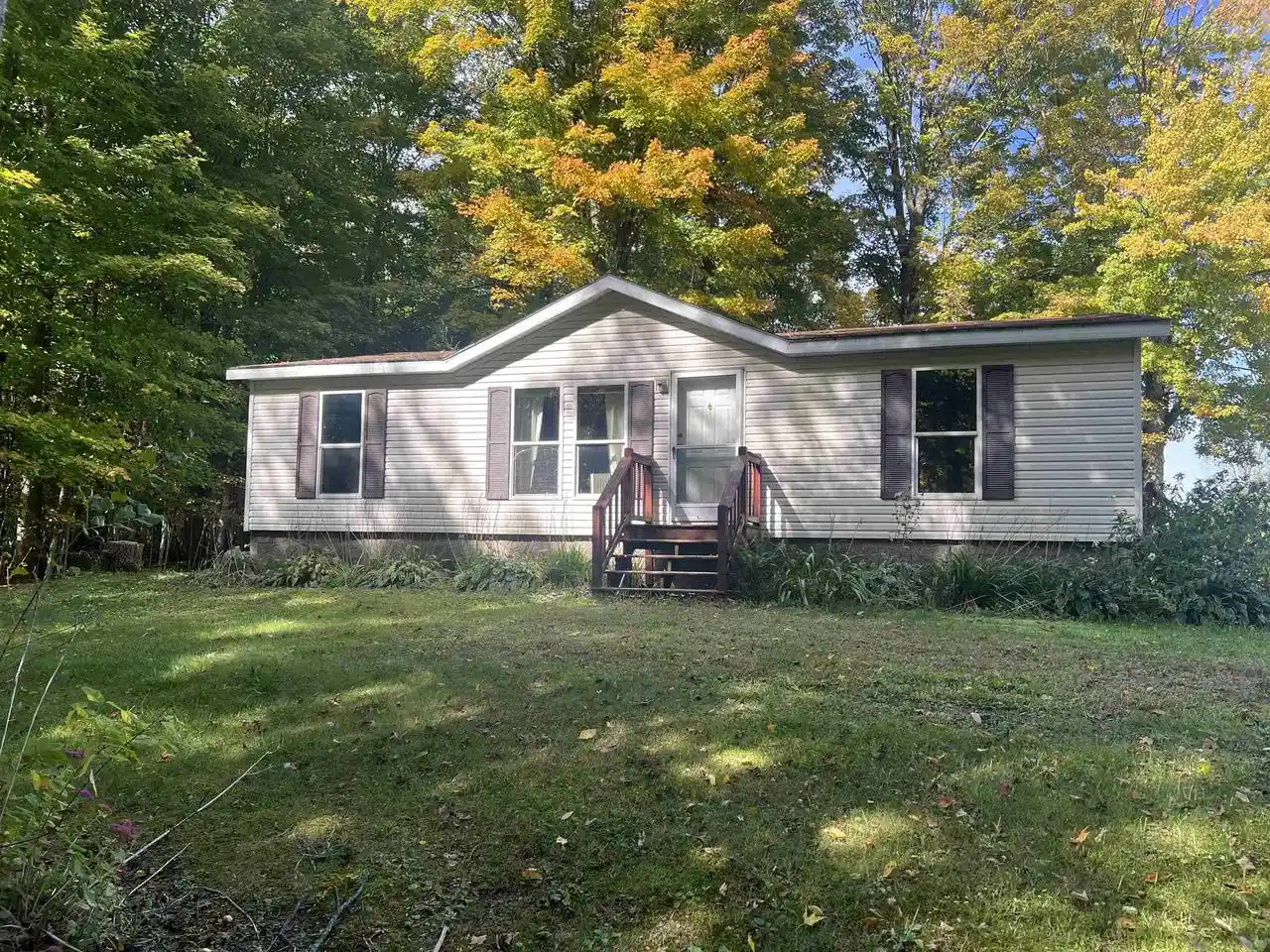 Photo 1 of Single family home for sale at 237308 Trappers Ln, Wausau, WI 54403 | MLS# 22604799 | Listing updated on 2026-09-28