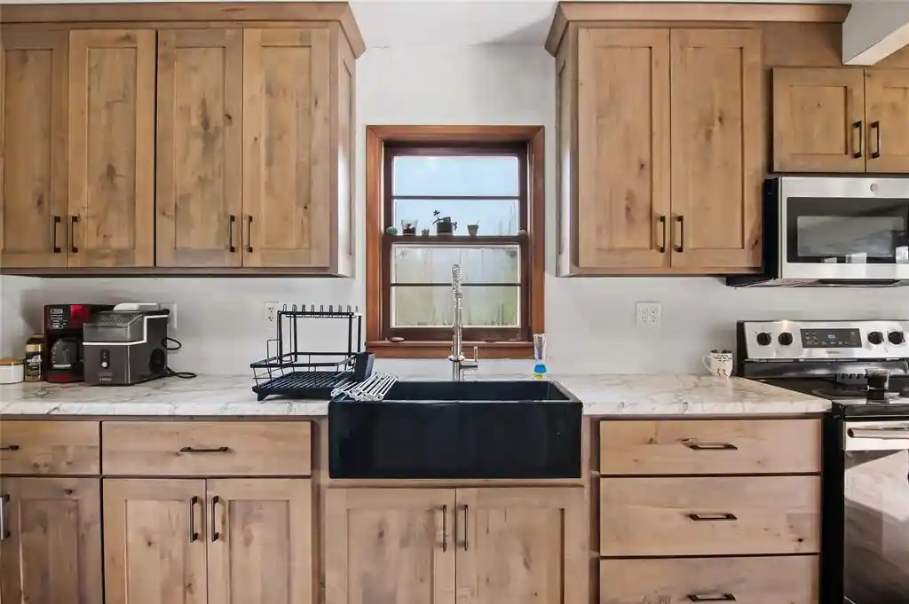 Photo 3 of Single family home for sale at 800 S 8th Street, Cornell, WI 54732 | MLS# 1605364 | Listing updated on 2026-10-07