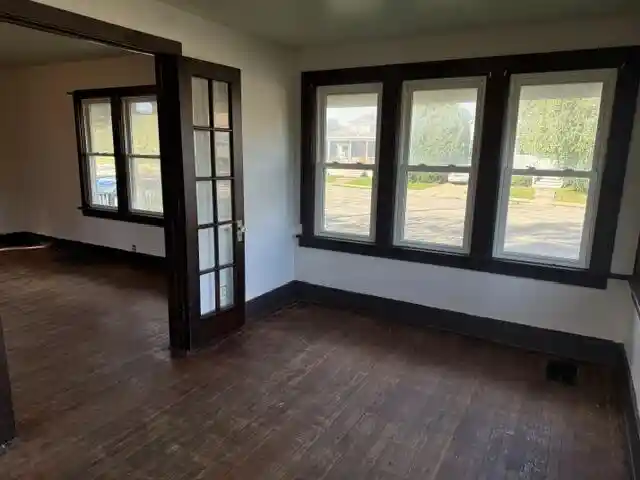 Photo 3 of Single family home for sale at 7229 Sheridan Rd, Kenosha, WI 53143 | MLS# 1982377 | Listing updated on 2026-10-09