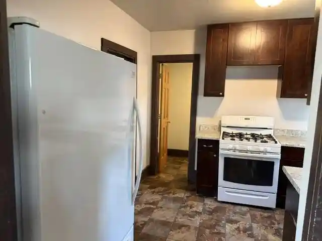 Photo 4 of Single family home for sale at 7229 Sheridan Rd, Kenosha, WI 53143 | MLS# 1982377 | Listing updated on 2026-10-09