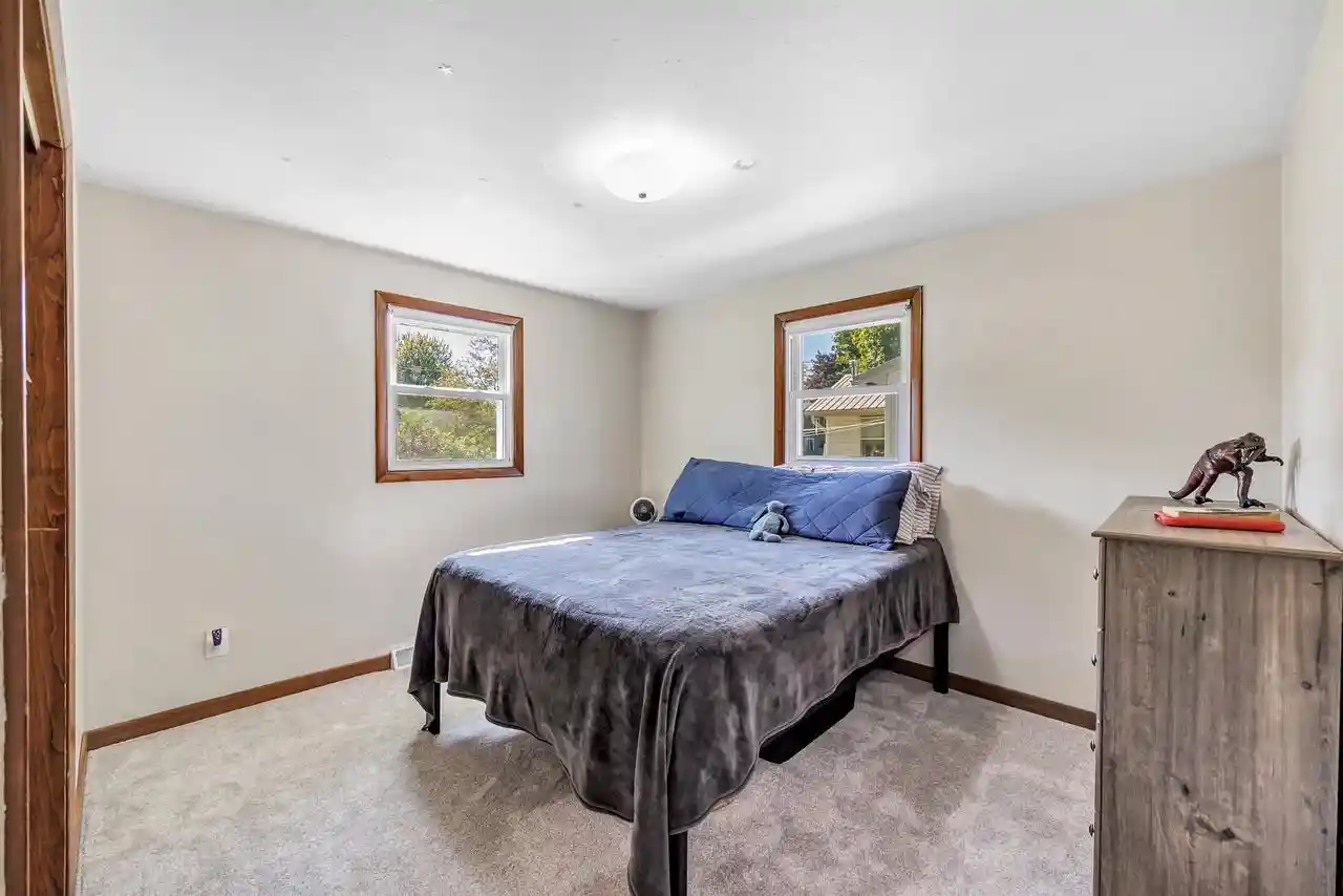 Photo 4 of Single family home for sale at 650 Memory Ave, Green Bay, WI 54301 | MLS# 50333333 | Listing updated on 2026-10-06