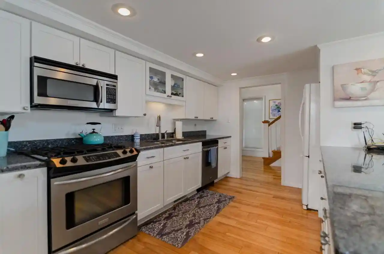 Photo 3 of Single family home for sale at 5061 Edge Water Beach Rd, Green Bay, WI 54311 | MLS# 50333332 | Listing updated on 2026-10-05
