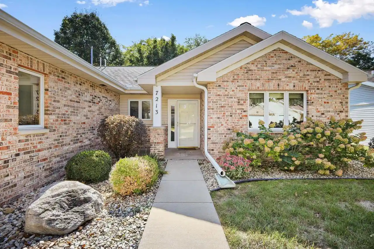 Condo for sale at 7213 Saukdale Dr, Madison, WI 53717 | MLS# 2033571