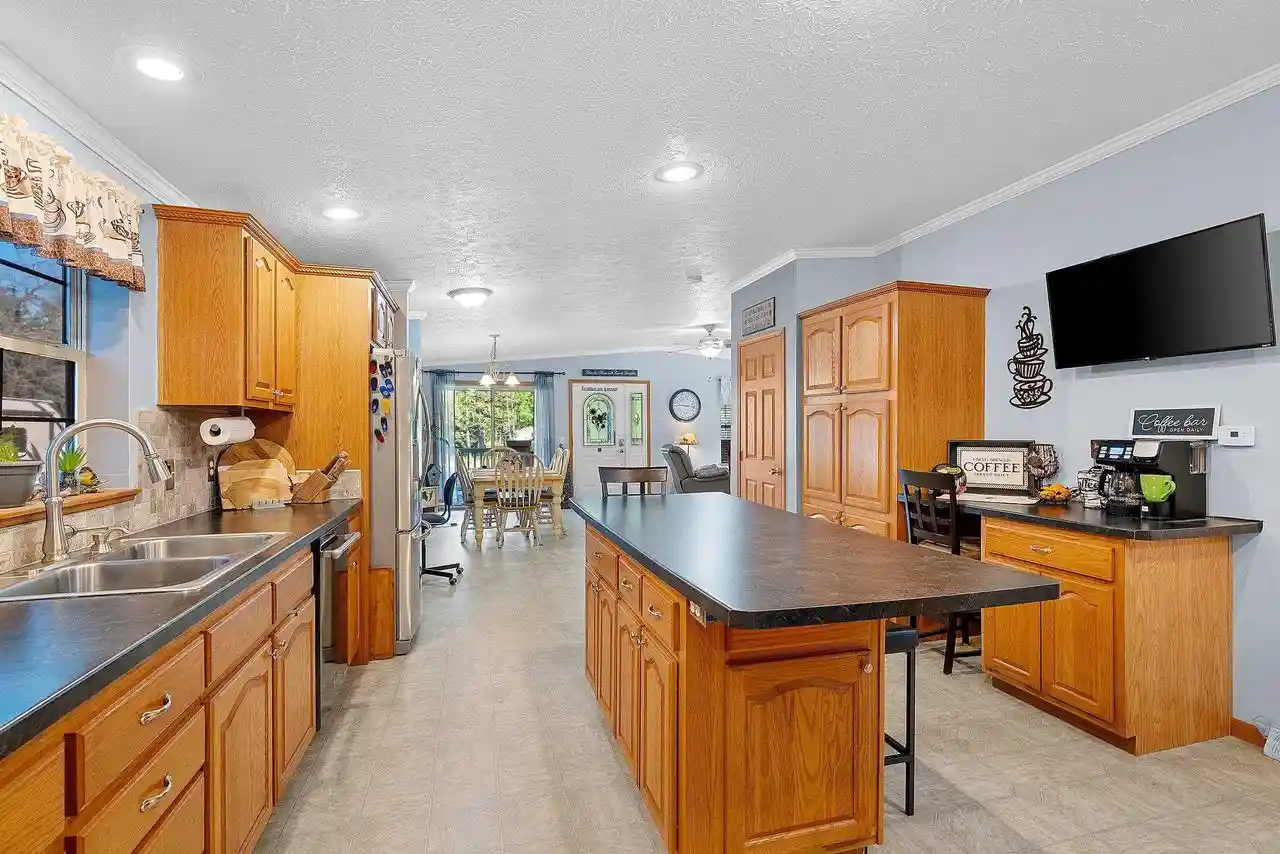 Photo 4 of Single family home for sale at W5021 Pioneer Dr, Shawano, WI 54166 | MLS# 50333344 | Listing updated on 2026-09-28
