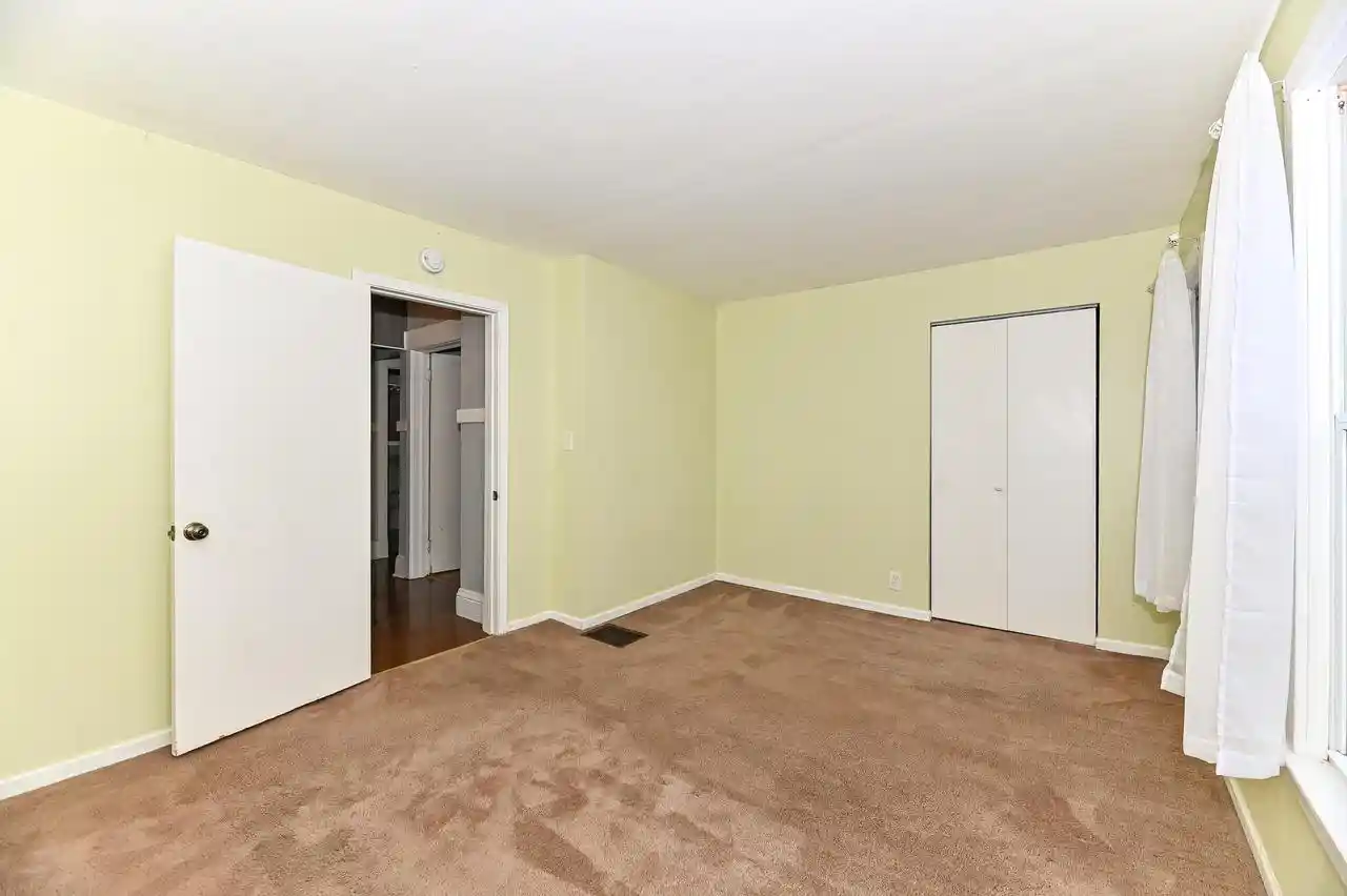 Photo 1 of Single family home for sale at 2159 Clarence Ave, Racine, WI 53405 | MLS# 1982409 | Listing updated on 2026-10-01